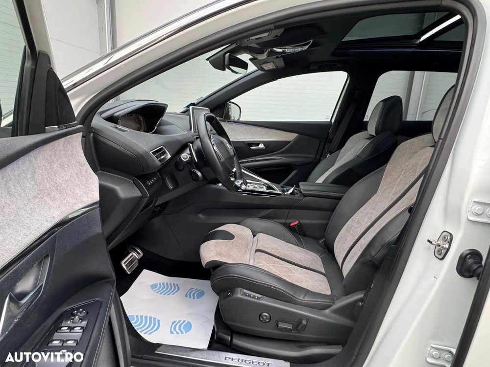 Peugeot 3008 Plug-In Hybrid 225 e-EAT8 GT - 14