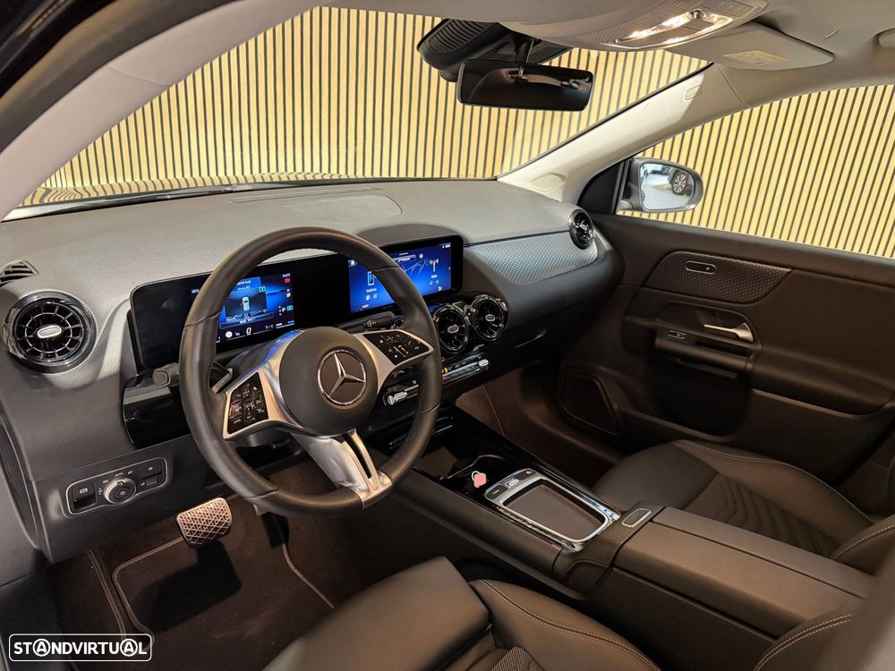 Mercedes-Benz GLA 180 7G-DCT Progressive - 5