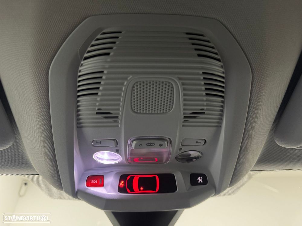 Peugeot 3008 1.2 PureTech Allure EAT8 - 53