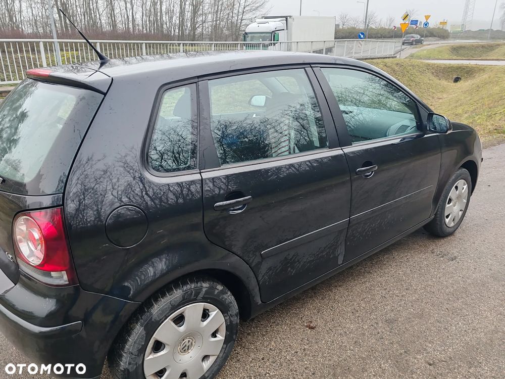 Volkswagen Polo 1.2 12V Basis - 1