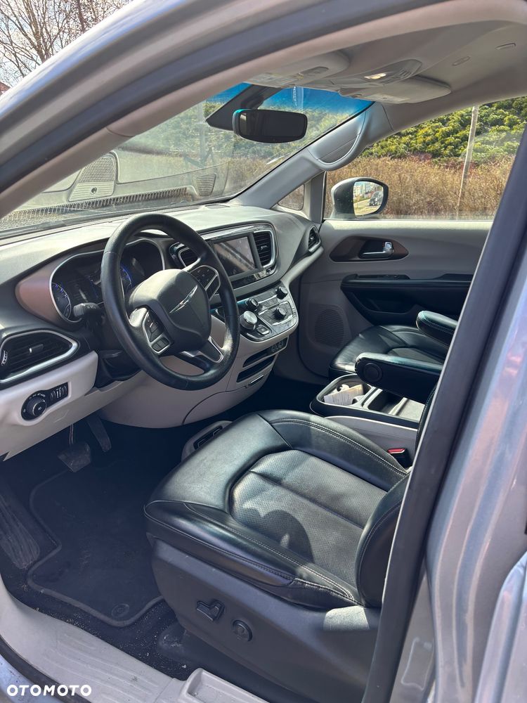 Chrysler Voyager - 5