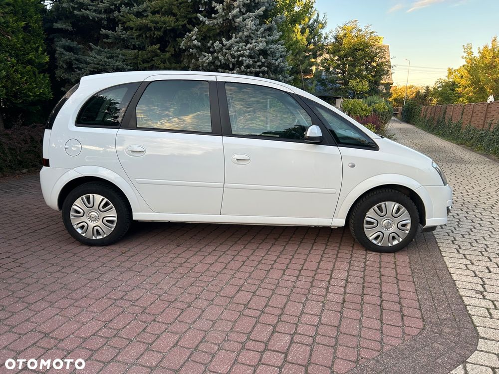 Opel Meriva - 23