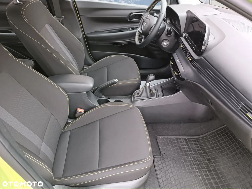 Hyundai i20 1.2 Modern - 21