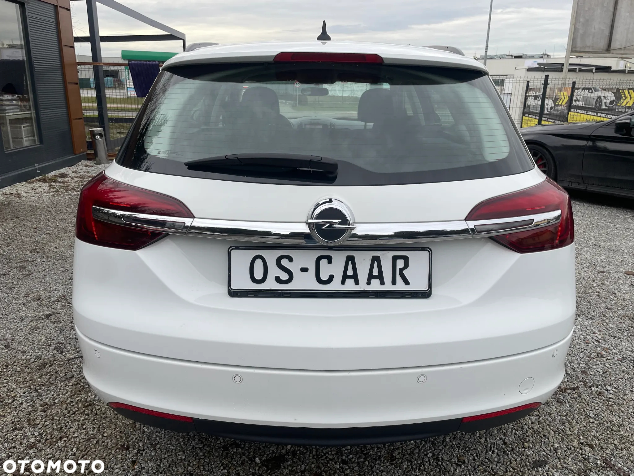 Opel Insignia - 21