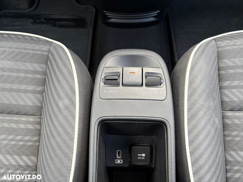 Fiat 500E La Prima - 10