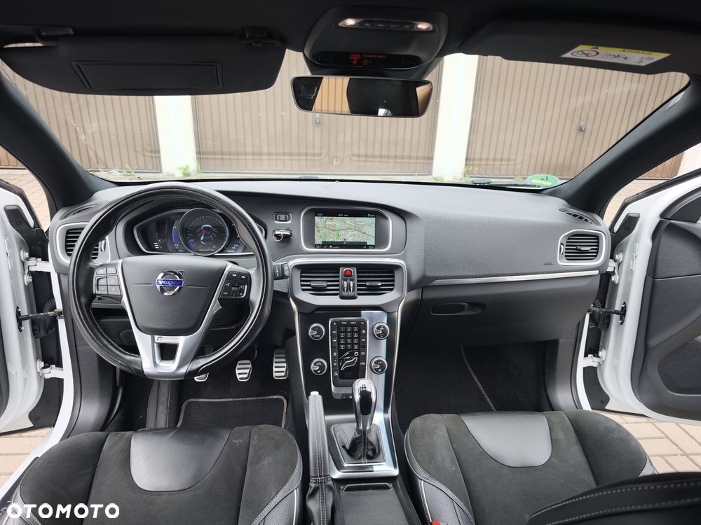 Volvo V40 D4 RDesign - 12