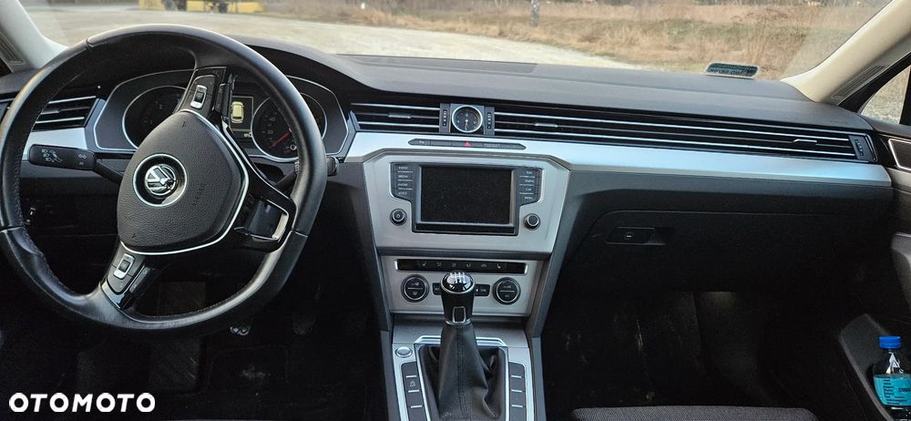Volkswagen Passat Variant 2.0 TDI BMT Comfortline - 7