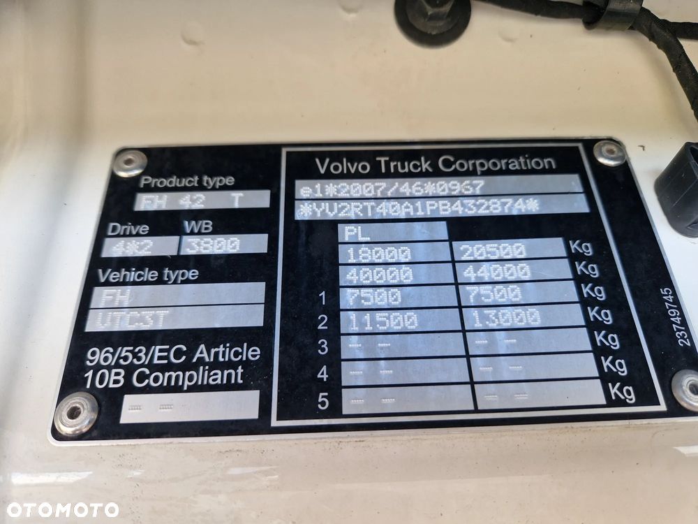 Volvo FH500 EURO6 I-PARK COOL OSŁONY MIĘDZYOSIOWE - 15