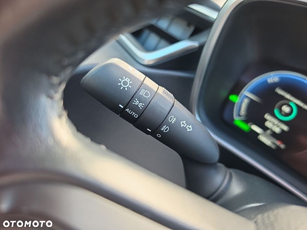 Toyota Corolla 1.8 Hybrid Comfort - 27