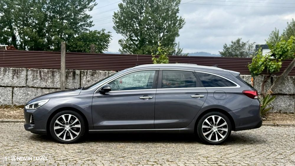 Hyundai i30 SW - 15
