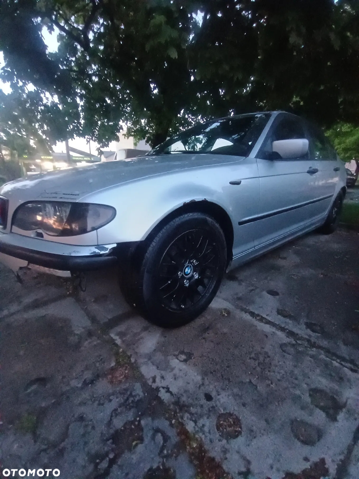 BMW Seria 3 318i - 2