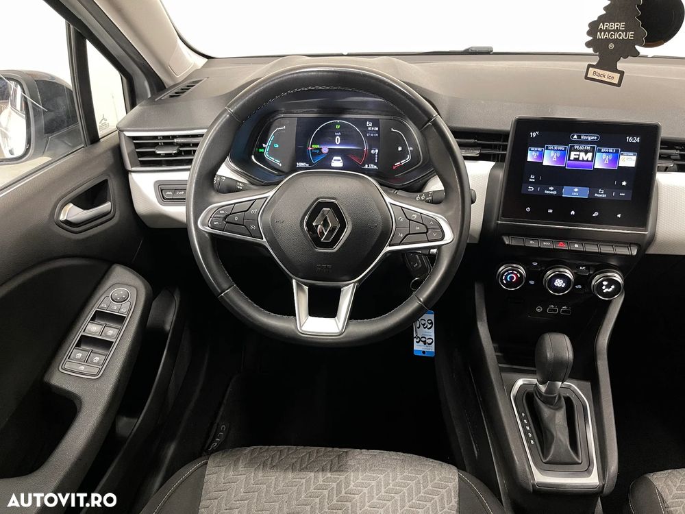 Renault Clio V E-Tech 145 Evolution - 7