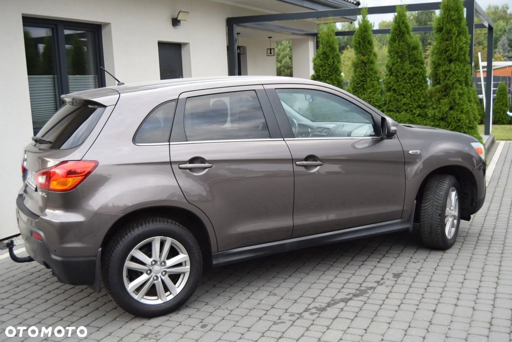 Mitsubishi ASX 1.6 2WD Edition - 17
