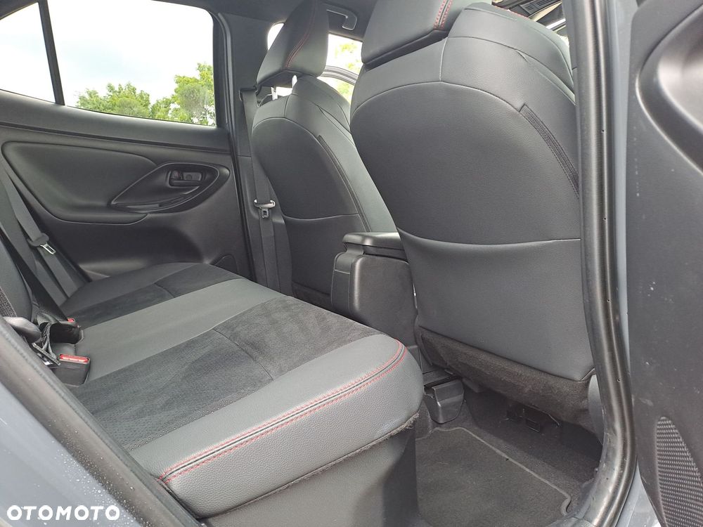 Toyota Yaris Cross Hybrid 1.5 GR Sport - 30