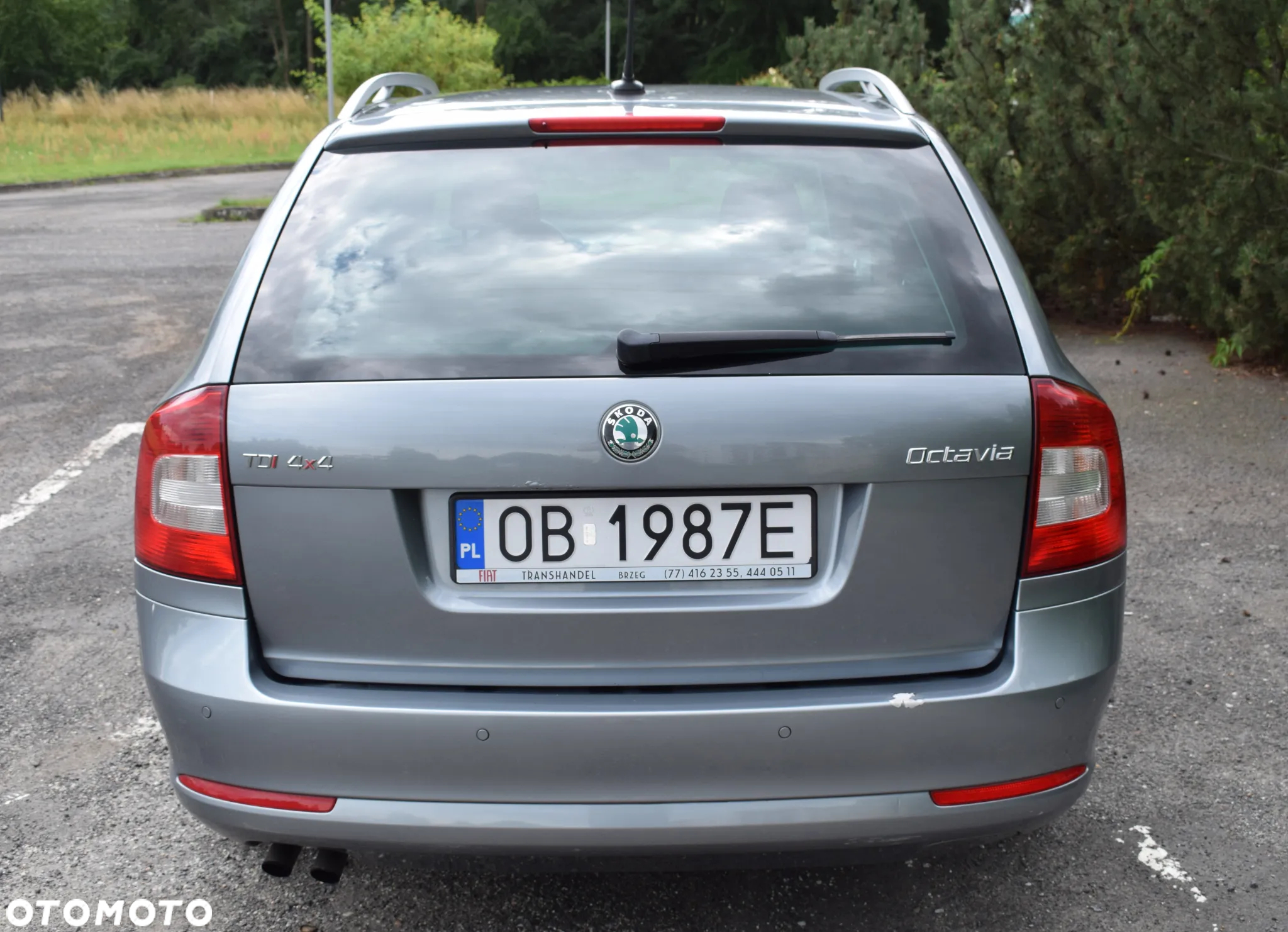Skoda Octavia Combi 2.0 TDI DPF DSG 4x4 AllDrive - 4