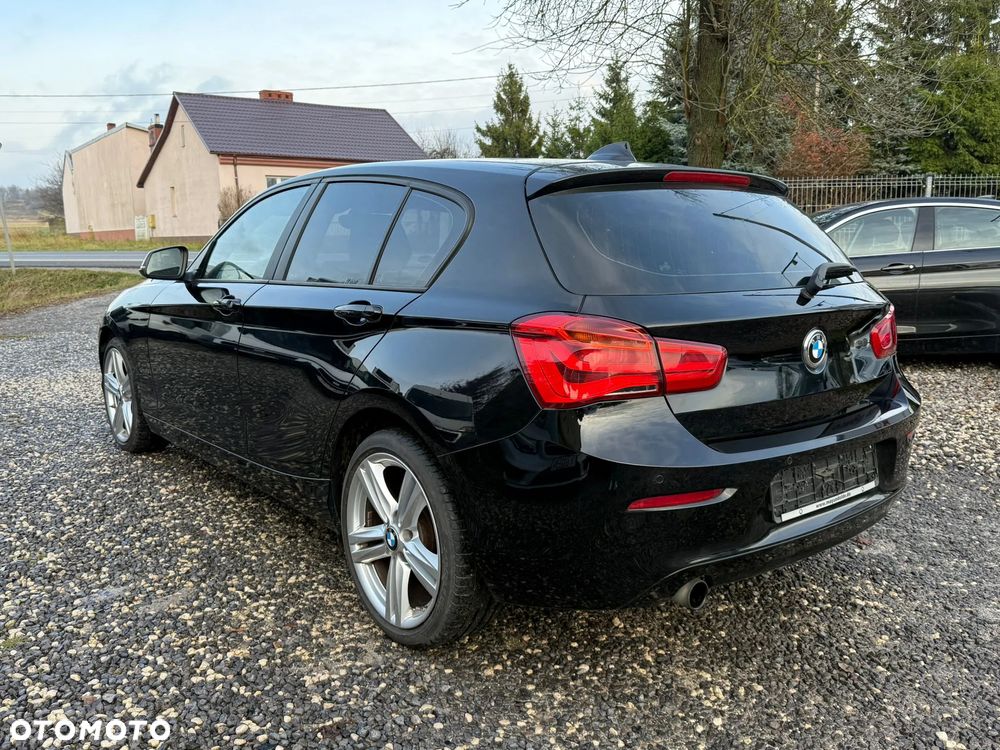 BMW Seria 1 116i - 10