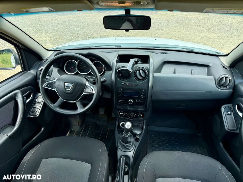 Dacia Duster 1.5 dCi 4x4 Laureate - 8