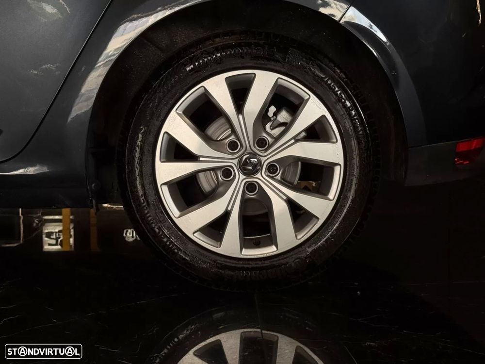 Renault Mégane 1.5 Blue dCi Limited - 11