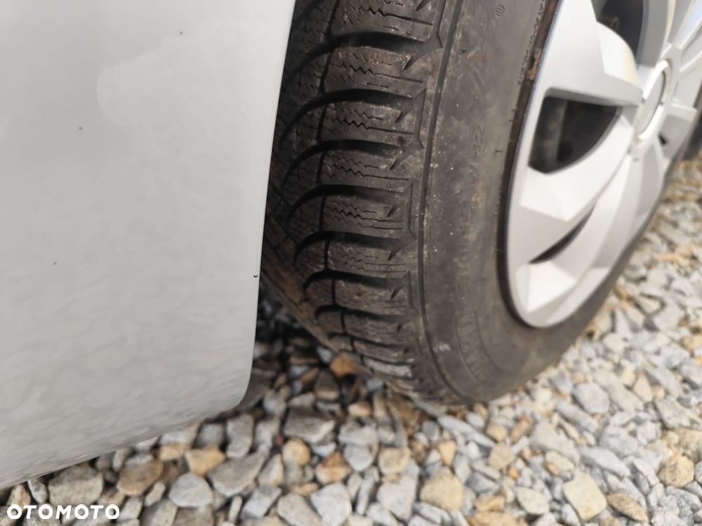 Citroën C4 1.6 HDi Style - 4
