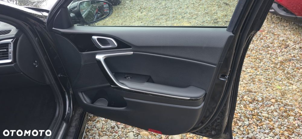 Kia Ceed 1.5 T-GDI DCT7 OPF GT Line - 16