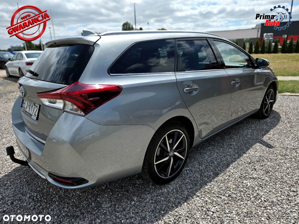Toyota Auris - 9