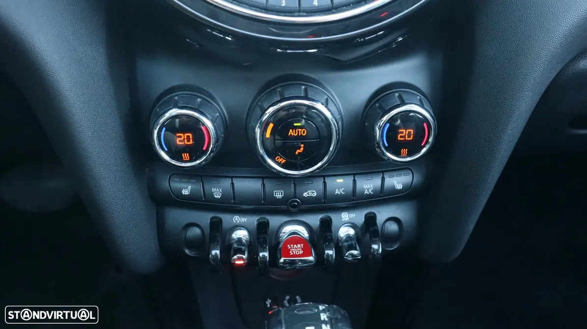 MINI 3 Portas Cooper D Aut. - 48