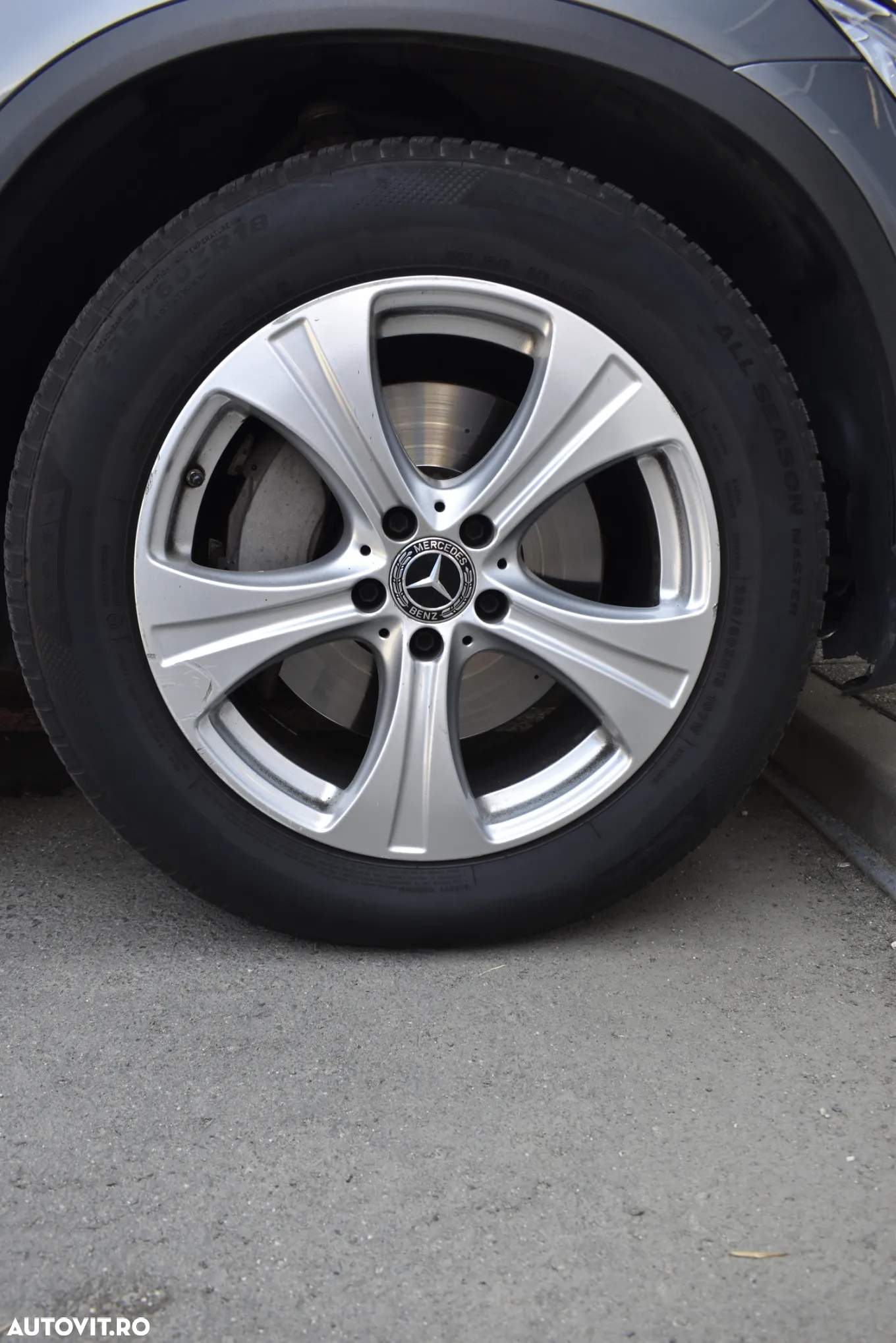 Mercedes-Benz GLC 220 d 4MATIC - 30