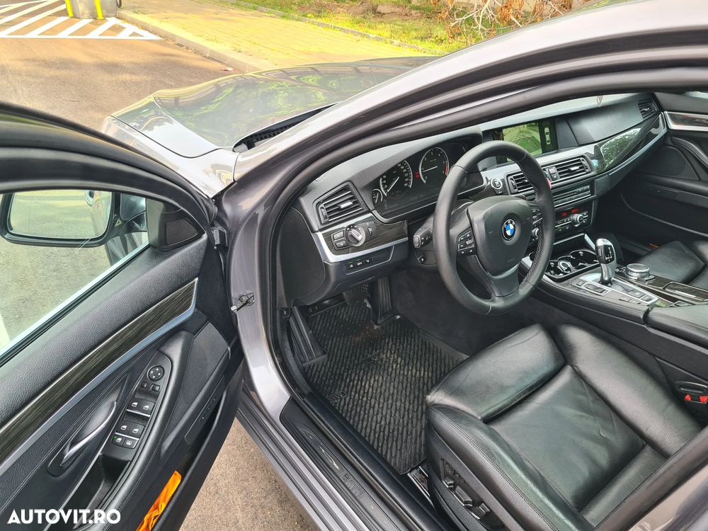 BMW Seria 5 525d xDrive - 2