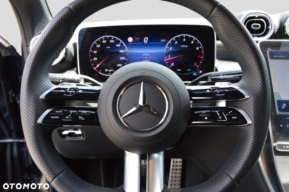 Mercedes-Benz GLC - 18