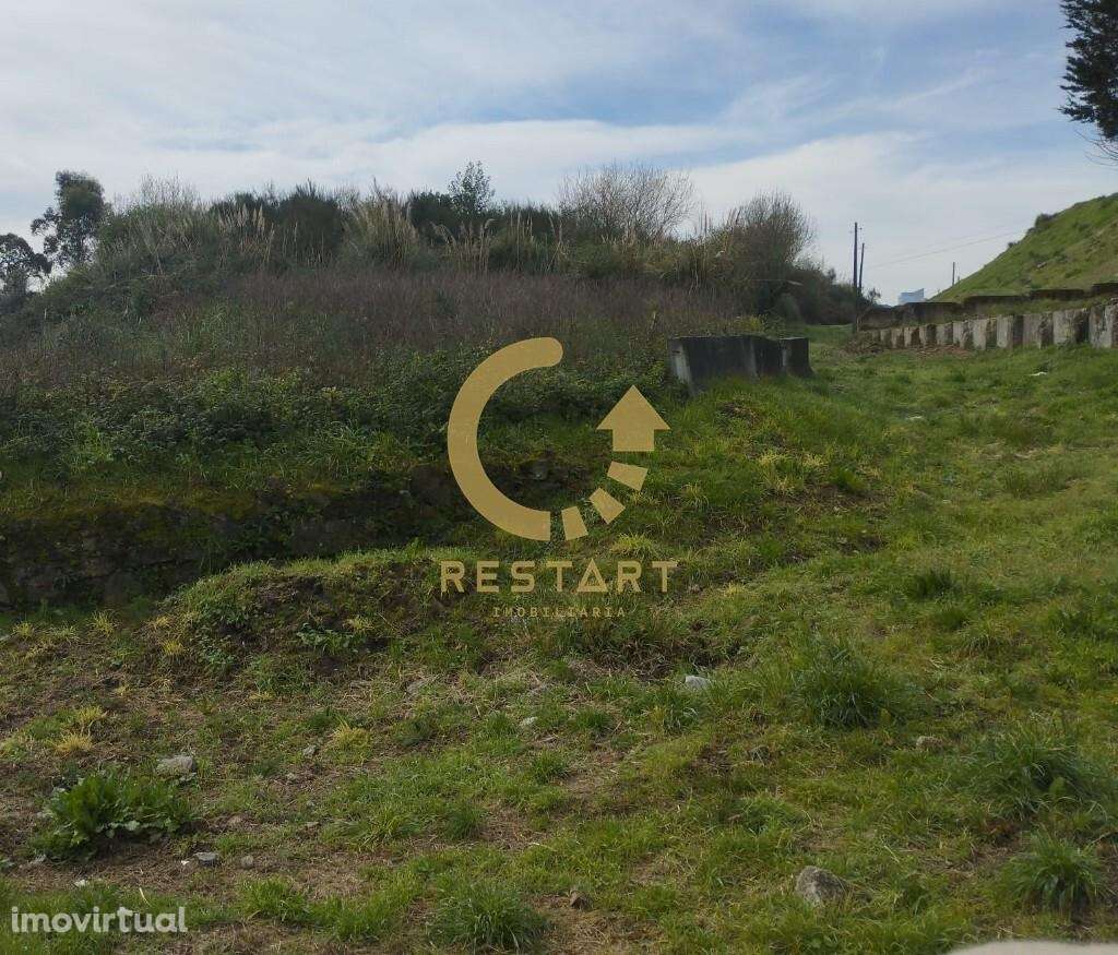 Terreno com 12.340 m2 de área total, no Lugar de Currais, freguesia de - Grande imagem: 5/25
