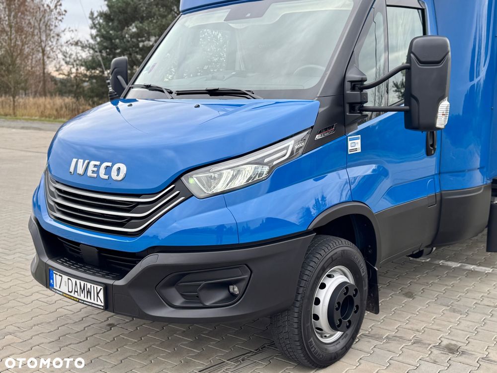 Iveco Daily 2023r Hi-Matic‼️70C21H‼️Winda Bar 1000KG // Plandeka 15 Palet Firanka‼️Spanie z tyłu Spojtrak XL Poduszki Pneumatyczne Wysokość rampowa Full LED Tempomat Salon Polska DMC7200KG Faktura Vat 23% TwinCab - 36