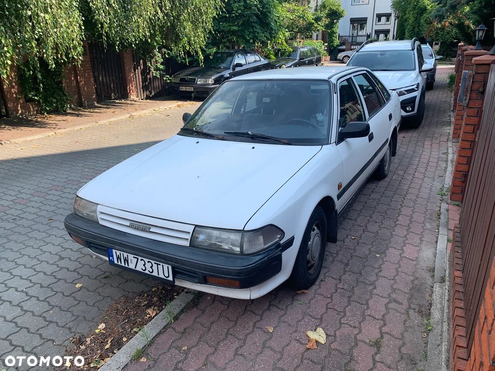 Toyota Carina 2.0 TD XL - 2
