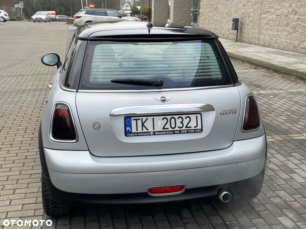 MINI Cooper Standard - 14