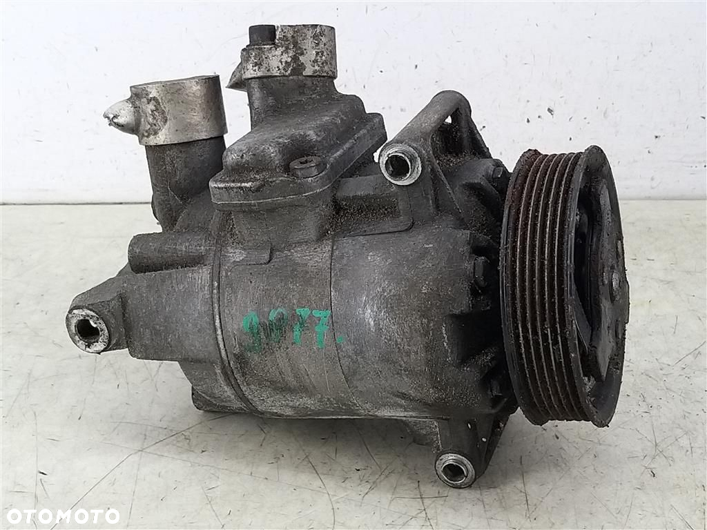 Sprężarka klimatyzacji Skoda Fabia II 1.6TDI 2007–2014 DELPHI 5N0820803E - 2
