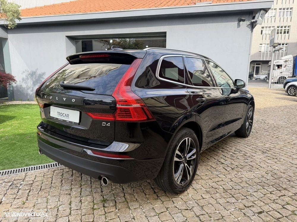 Volvo XC 60 2.0 D4 Momentum Plus Geartronic - 13