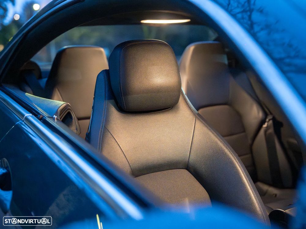 Mercedes-Benz E 200 CGi Elegance BlueEfficiency Auto - 14