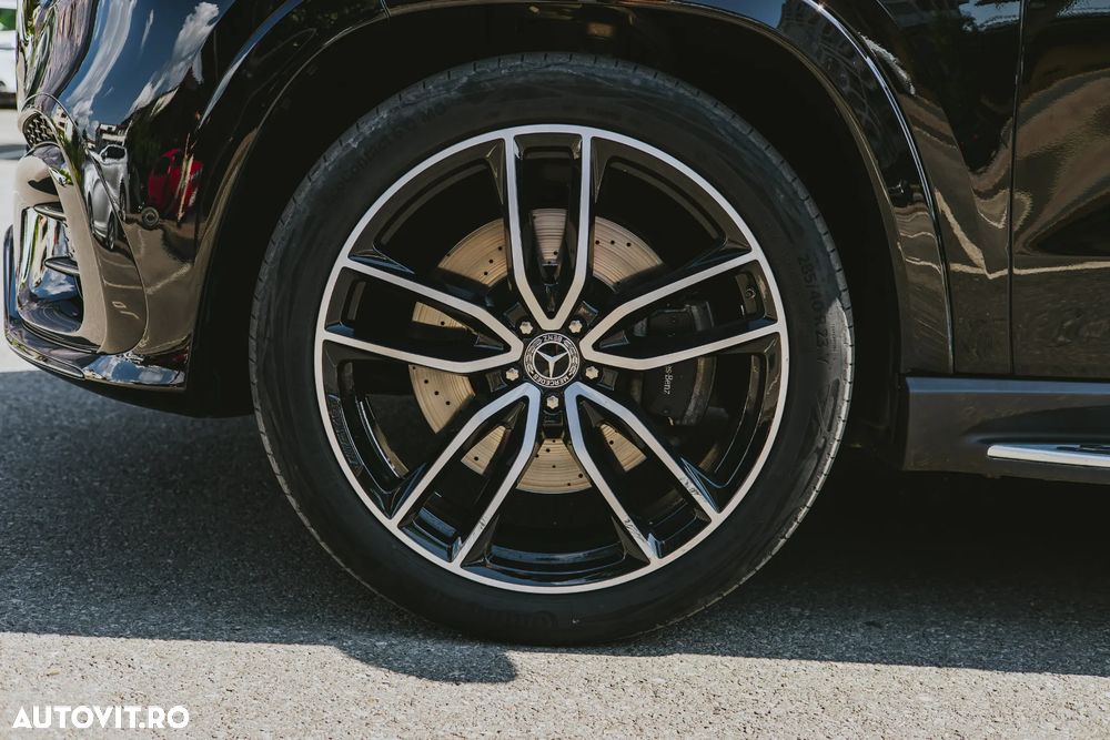 Mercedes-Benz GLS - 8