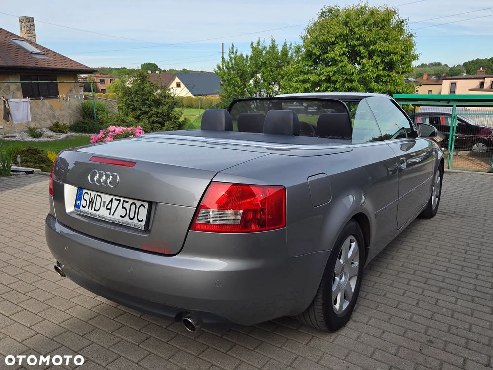 Audi A4 Cabrio - 4