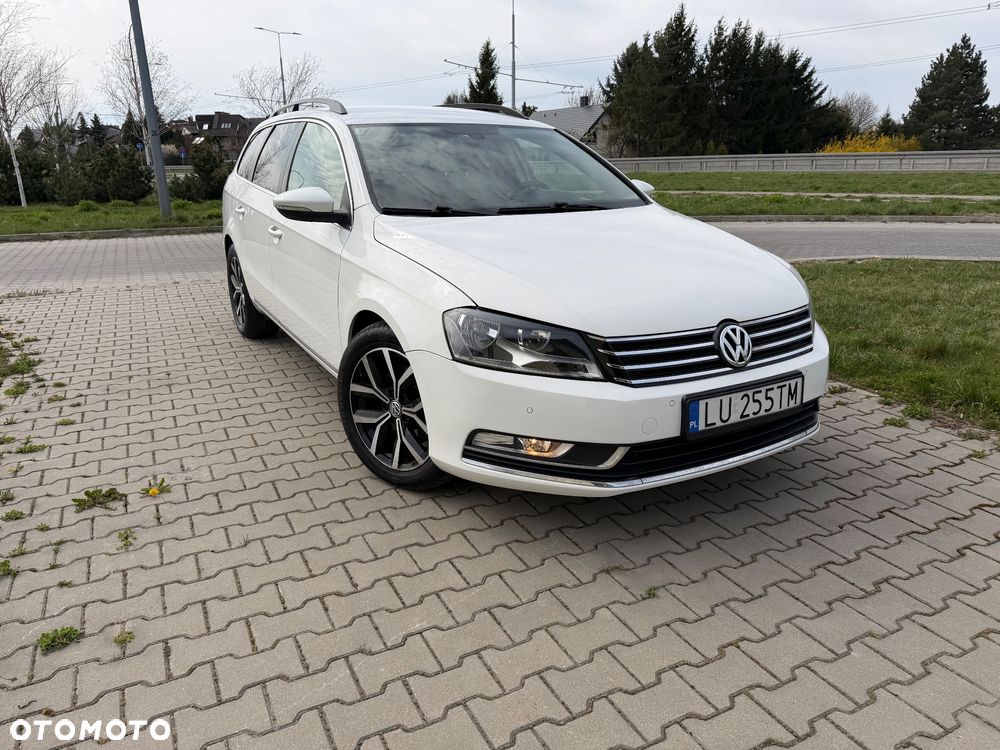 Volkswagen Passat 2.0 TDI Comfortline R-Style DSG - 1