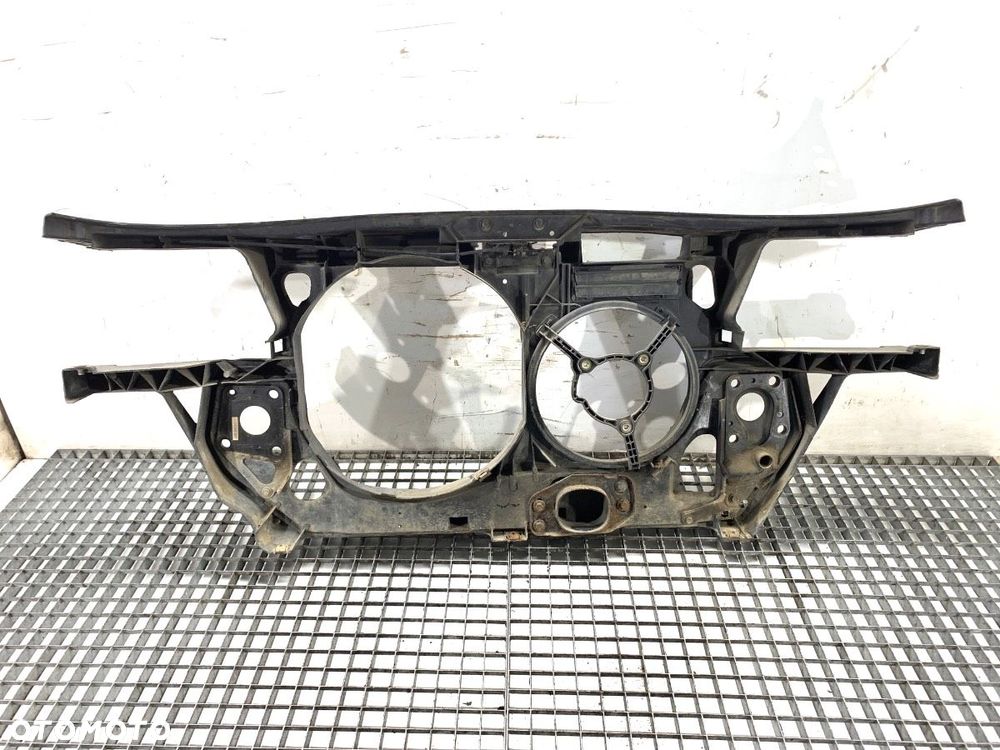 PAS PRZEDNI  AUDI A6 C5 (4B2) 1997 - 2005 2.8 142 kW [193 KM] benzyna 1997 - 2005 - 4