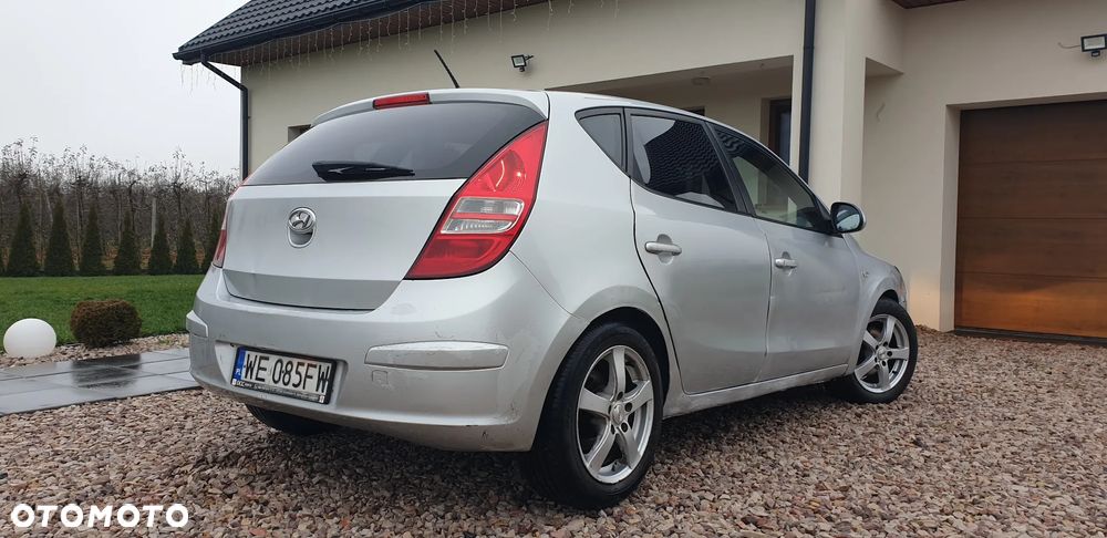 Hyundai i30 i30cw 1.6 CRDi blue Classic - 6