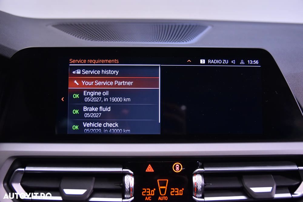 BMW Seria 3 318d AT MHEV - 23