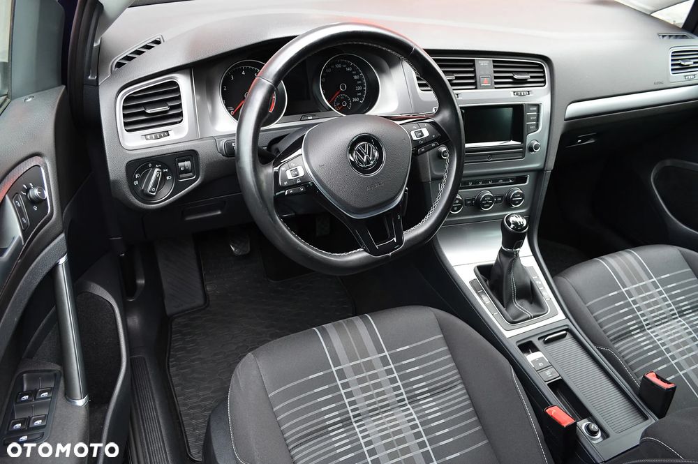 Volkswagen Golf 1.4 TSI BlueMotion Technology Lounge - 5
