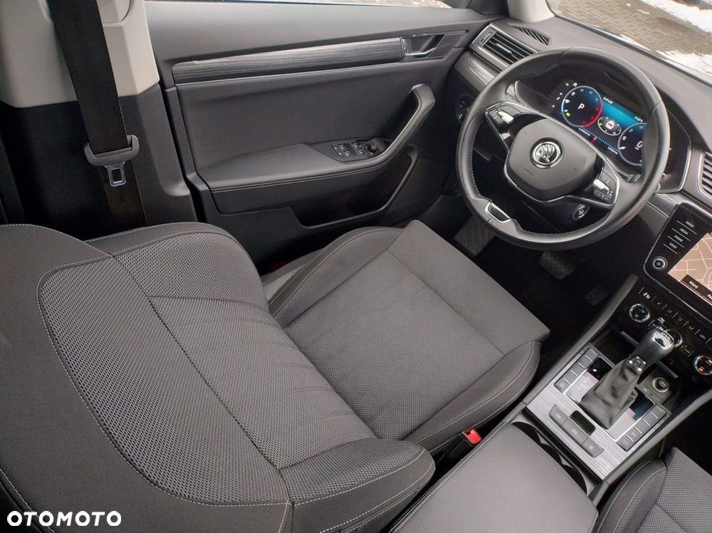 Skoda Superb 2.0 TDI SCR Style DSG - 18