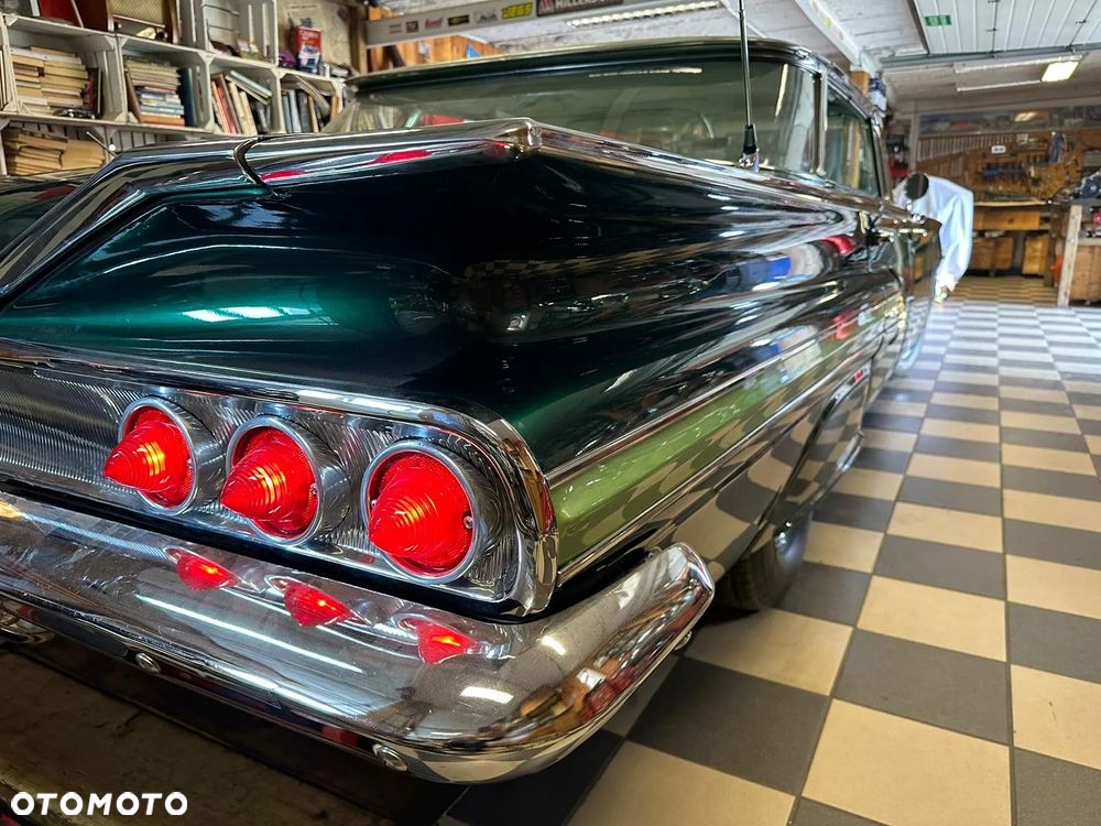 Chevrolet Impala - 8
