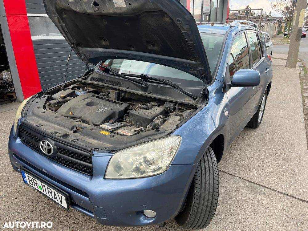 Toyota RAV4 2.2 D-4D Executive - 4