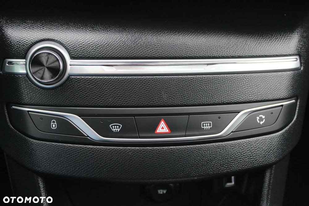 Peugeot 308 BlueHDi 130 Stop & Start Allure - 24