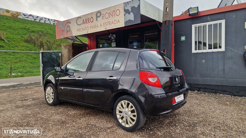 Renault Clio 1.5 dCi Dynamique S - 5