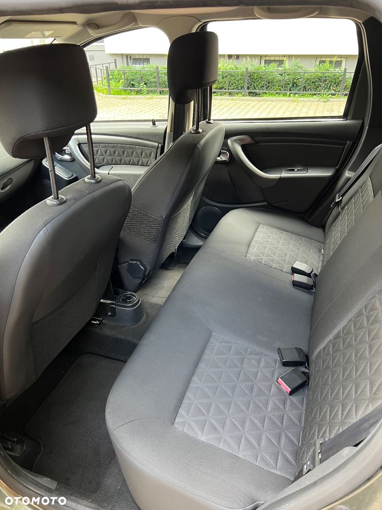 Dacia Duster 1.6 Laureate - 16