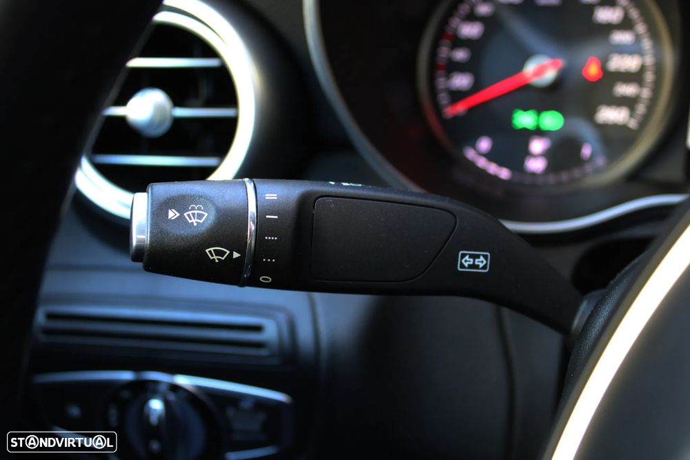 Mercedes-Benz C 220 d 9G-TRONIC - 36